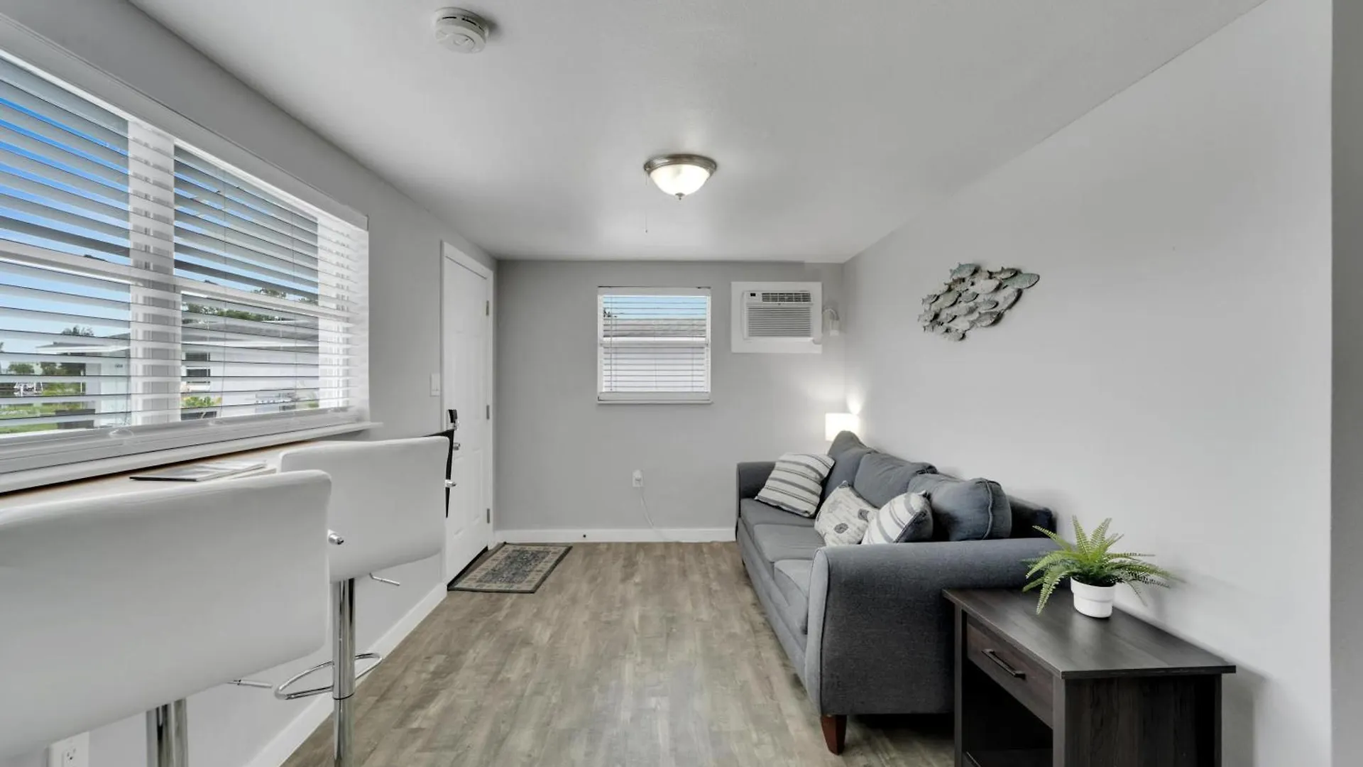 8818 Rocky Creek Drive Unit A Villa Tampa United States