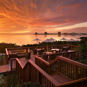 Grand Hyatt Bay Отель
